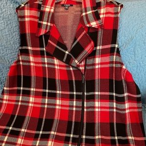Chaps plaid vest. Size 3x. $18